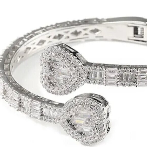 Iced Out Bling Opened Heart Zircon Charm  Silver Rhinestone Bracelet - Picture 2 of 10